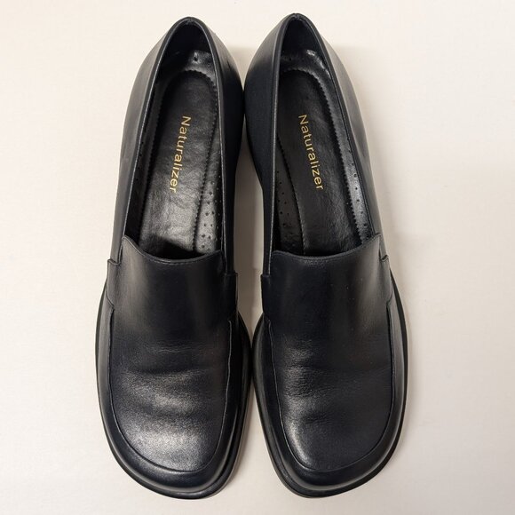 Naturalizer® Cameo Slip-Ons in Black Leather - Picture 3 of 13